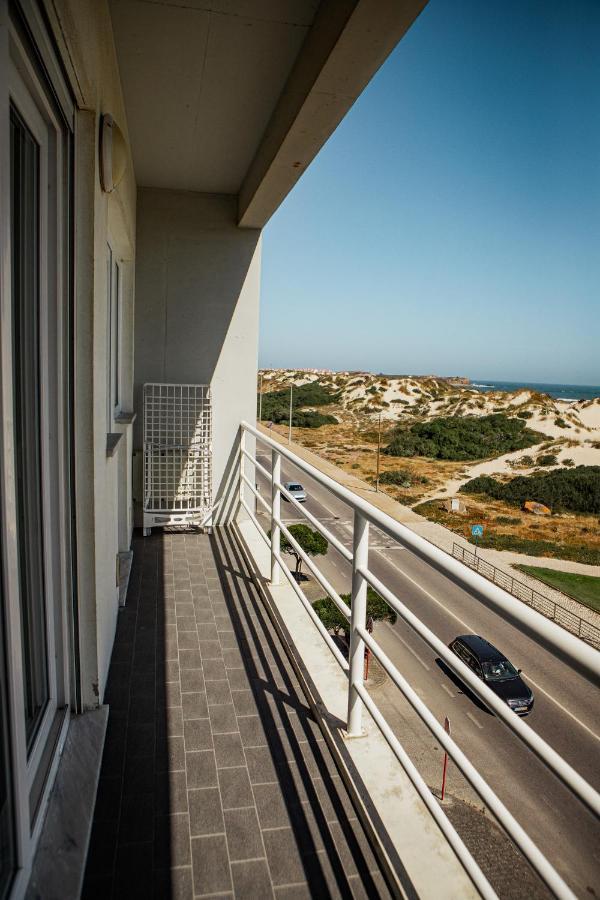 Seashore Peniche Luaran gambar